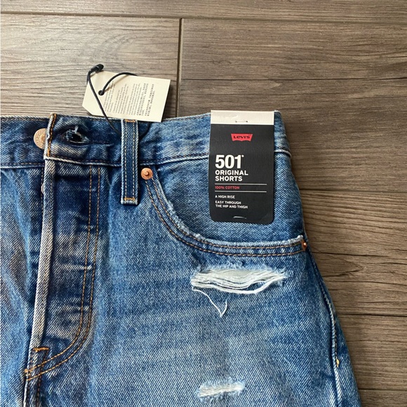 Levi 501 Cutoff Shorts - Picture 4 of 4